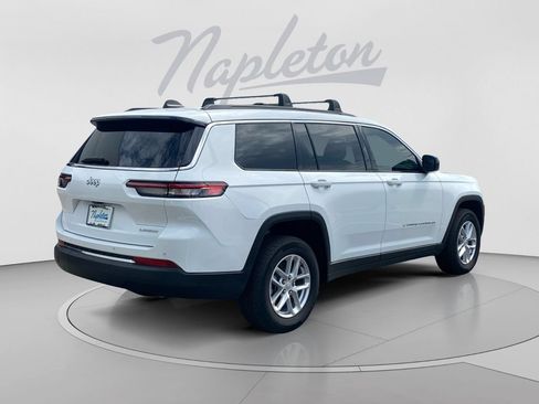 Used 2025 Jeep Grand Cherokee L Laredo RWD image 6