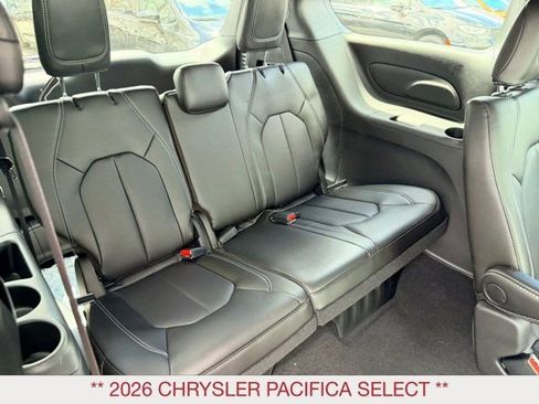 New 2026 Chrysler Pacifica Select image 11