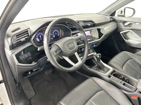 Used 2023 Audi Q3 2.0T Premium image 18