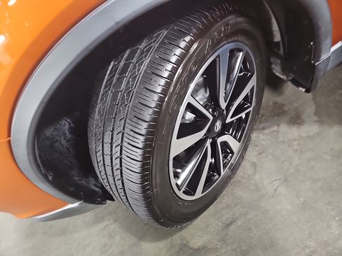 Used 2019 Nissan Rogue SL image 34