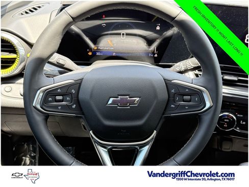 New 2026 Chevrolet Trax ACTIV w/ Driver Confidence Package FWD image 9