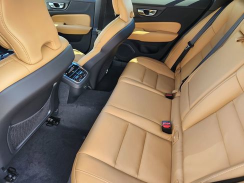 New 2026 Volvo V60 B5 Cross Country Ultra w/ Protection Package Premier image 18