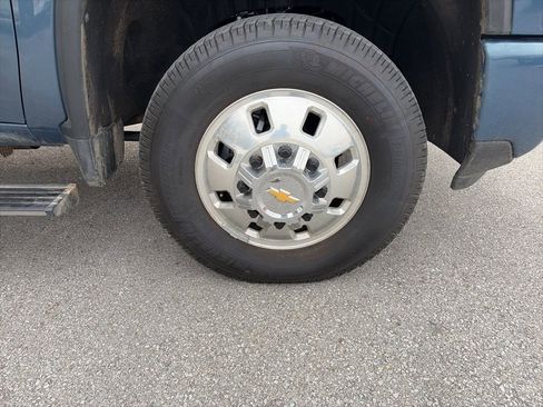 Used 2025 Chevrolet Silverado 3500 High Country w/ High Country Premium Package image 33