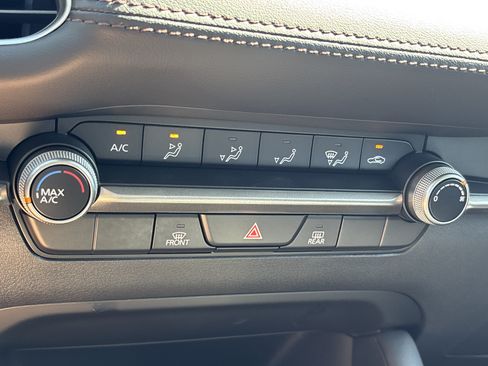 New 2026 MAZDA MAZDA3 s FWD image 31