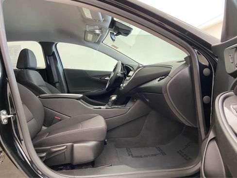 Used 2023 Chevrolet Malibu LT image 14
