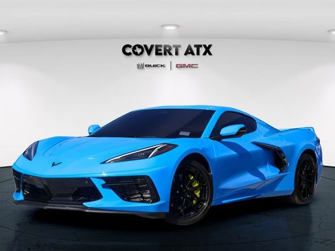 Used 2024 Chevrolet Corvette Stingray Preferred Cpe w/ Z51 Performance Package RWD image 2