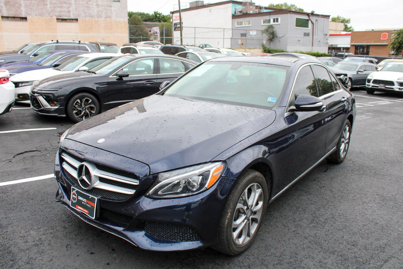 Used 2015 Mercedes-Benz C 300 4MATIC Sedan image 3