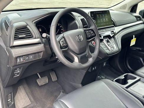 Certified 2026 Honda Odyssey EX-L image 23
