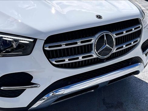 Used 2025 Mercedes-Benz GLE 350 4MATIC image 29