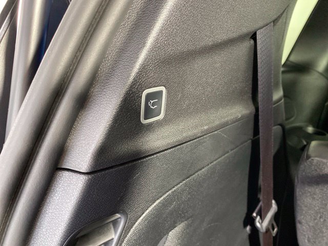 Used 2026 Chrysler Pacifica Select FWD image 34