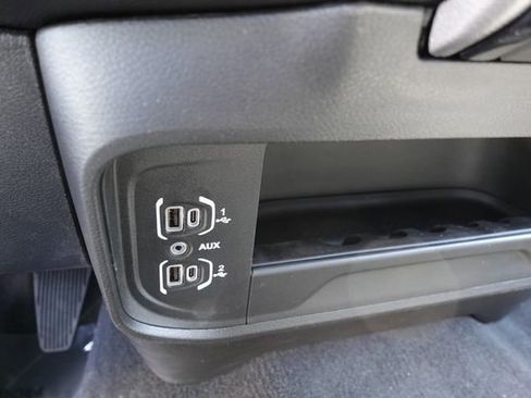 New 2025 RAM 2500 Laramie image 23