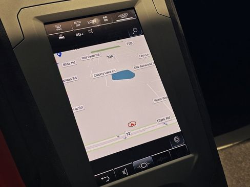 Used 2023 Lamborghini Huracan STO image 22