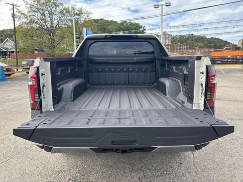 New 2026 Chevrolet Silverado EV Trail Boss w/ Premium Package image 43