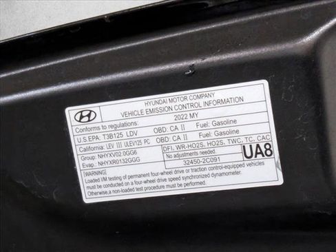 Used 2022 Genesis G70 2.0T w/ Prestige Package image 23