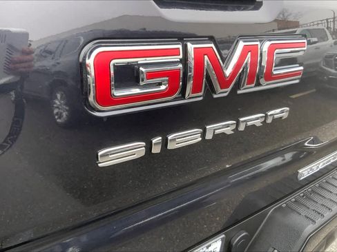 Used 2023 GMC Sierra 1500 Elevation image 31