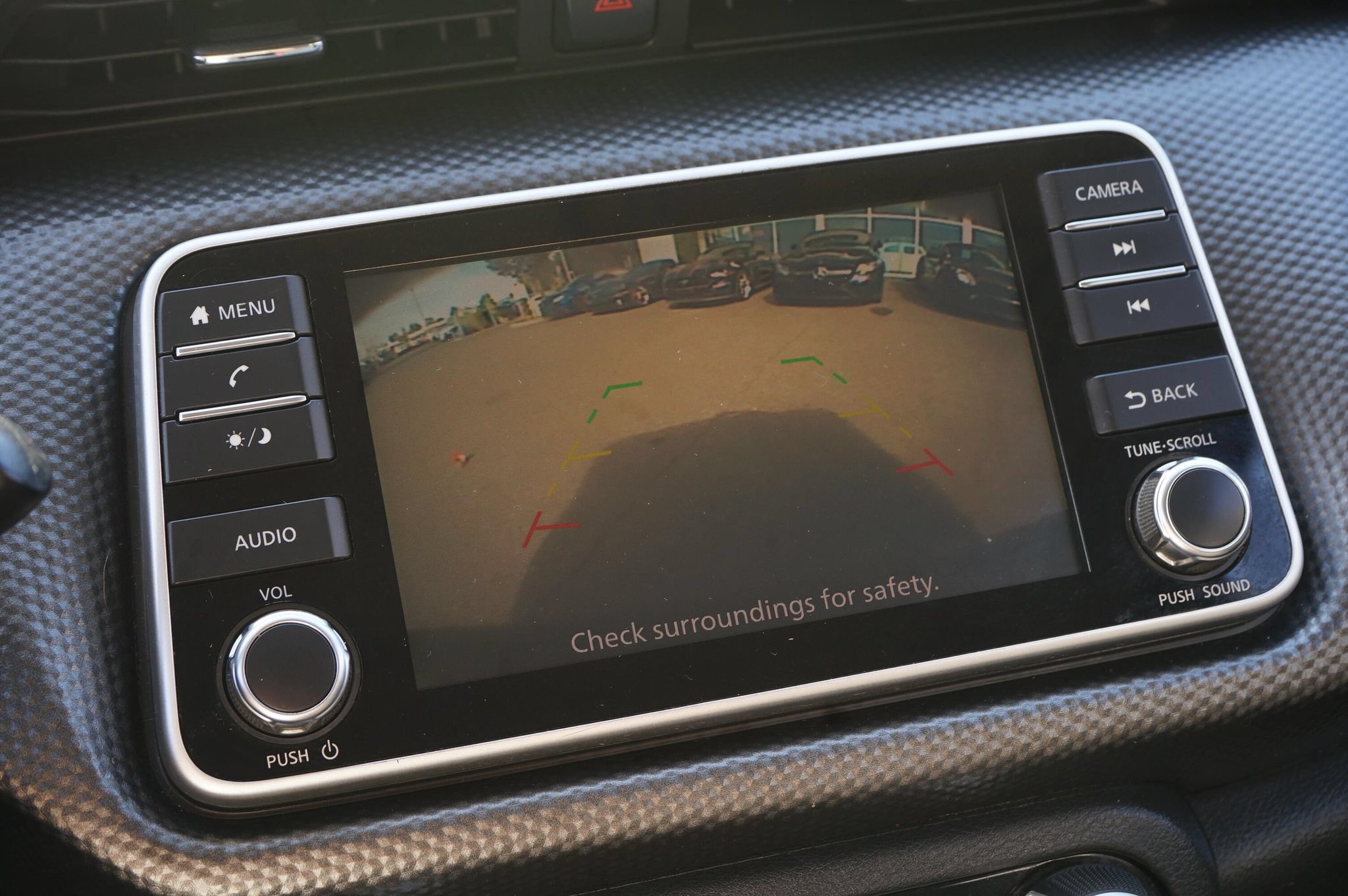 Used 2019 Nissan Kicks SV FWD image 19