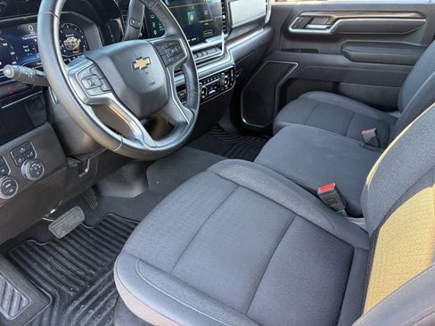 Certified 2025 Chevrolet Silverado 2500 LT w/ Convenience Package AWD/4WD image 19