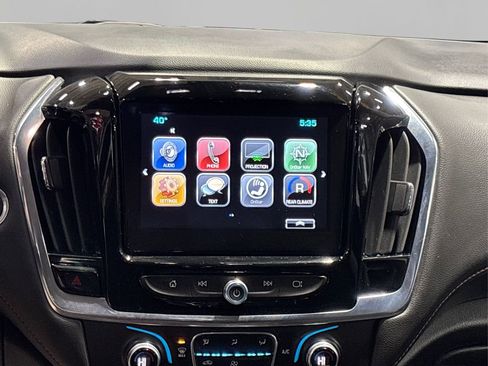 Used 2018 Chevrolet Traverse LT image 20