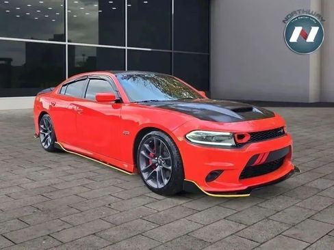 Used 2022 Dodge Charger Scat Pack w/ Plus Group image 7