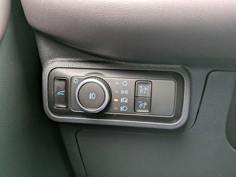 New 2026 Ford Explorer Platinum image 32