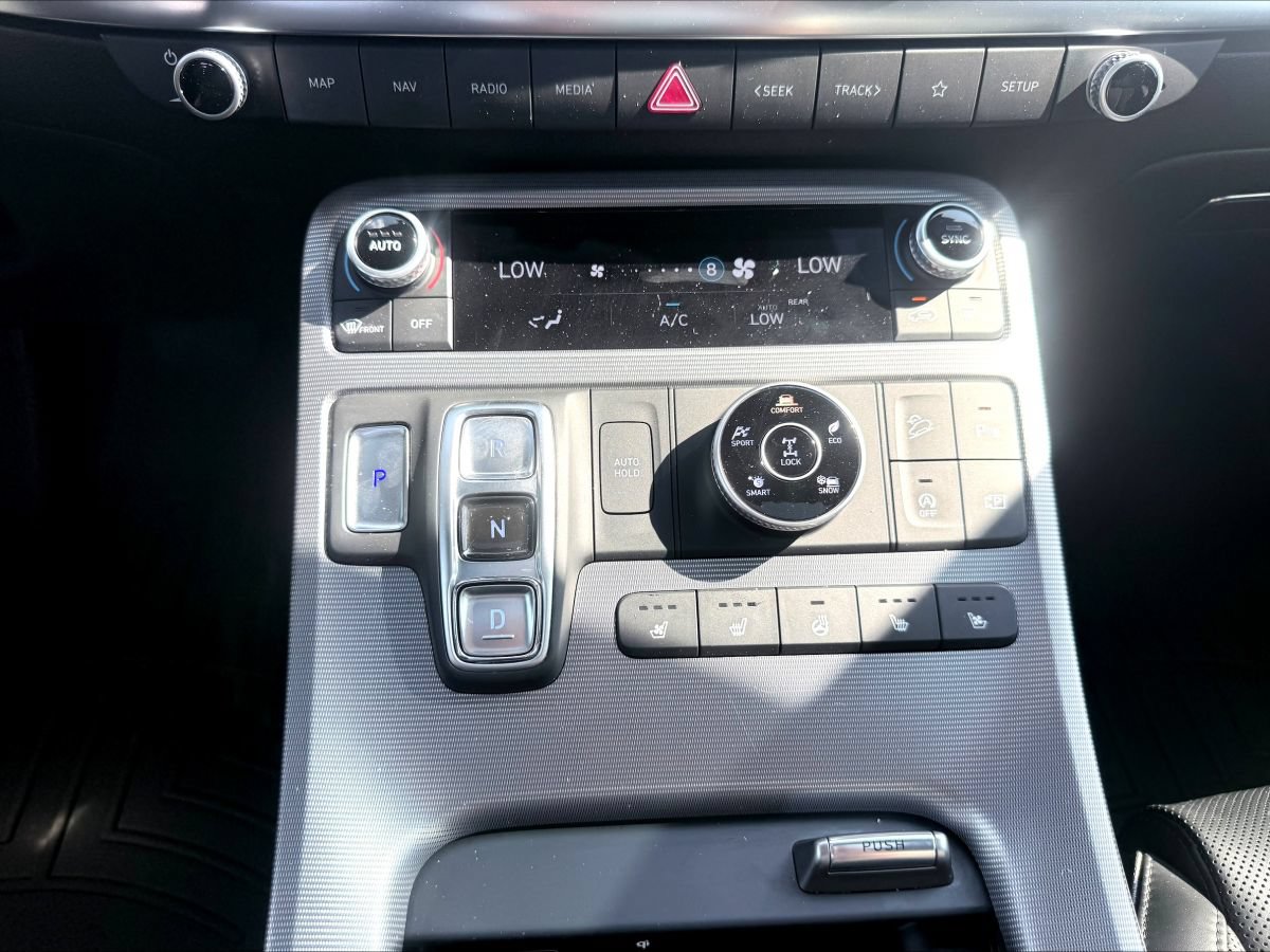 Used 2023 Hyundai Palisade Calligraphy AWD/4WD image 14