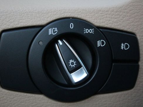 Used 2014 BMW X1 sDrive28i image 18