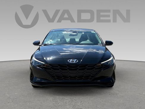 Used 2023 Hyundai Elantra SE FWD image 20