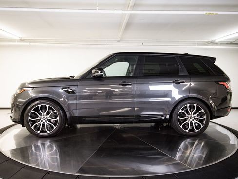 Used 2020 Land Rover Range Rover Sport HSE AWD/4WD image 2