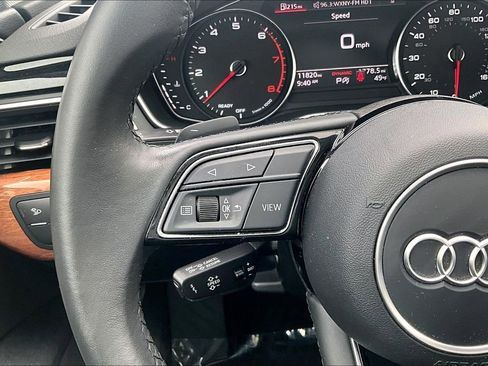 Used 2023 Audi A4 2.0T Premium w/ Convenience Package image 11