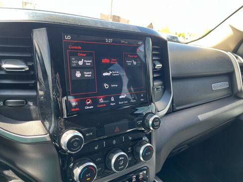 Used 2020 RAM 1500 Big Horn AWD/4WD image 14