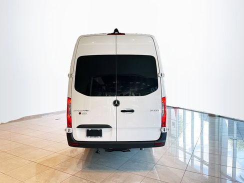 New 2024 Mercedes-Benz Sprinter 3500 image 6