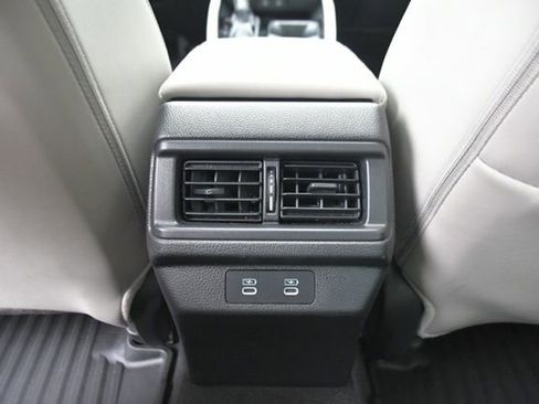 Used 2024 Honda Accord Touring image 12