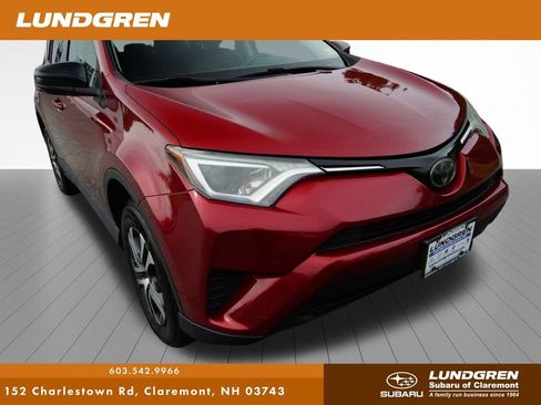 Used 2018 Toyota RAV4 LE w/ All Weather Liner Package AWD/4WD image 34