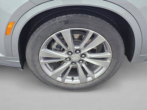 Used 2023 Cadillac XT6 Premium Luxury AWD/4WD image 9