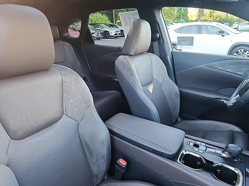 Certified 2025 Lexus RX 450h AWD w/ Convenience Package image 20