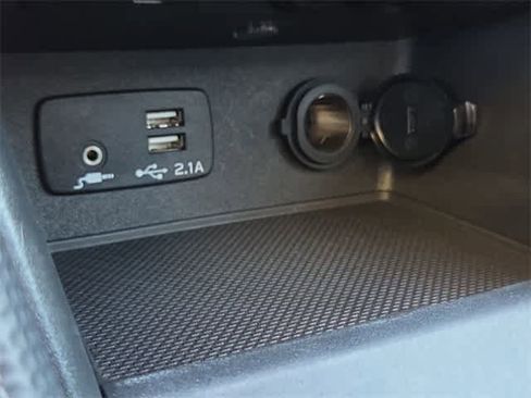 Used 2021 Subaru Forester Touring w/ Popular Package #2 image 31