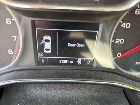 Used 2019 Chevrolet Cruze LS FWD image 13
