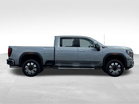 New 2026 GMC Sierra 2500 Denali AWD/4WD image 6