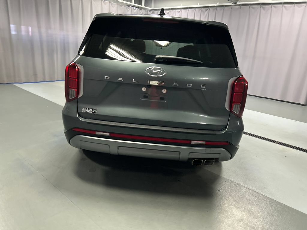 Used 2025 Hyundai Palisade SEL FWD image 6