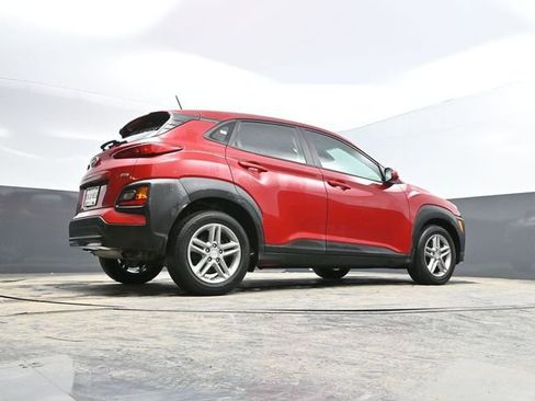 Used 2019 Hyundai Kona SE AWD/4WD image 42