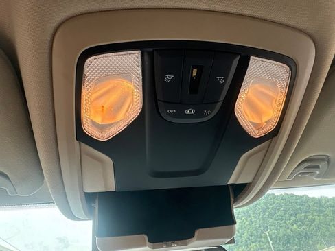 Used 2020 RAM 3500 Big Horn AWD/4WD image 32