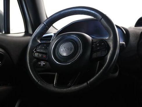 Used 2021 Jeep Renegade Latitude AWD/4WD image 38