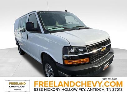 New 2024 Chevrolet Express 3500 w/ Chrome Appearance Package