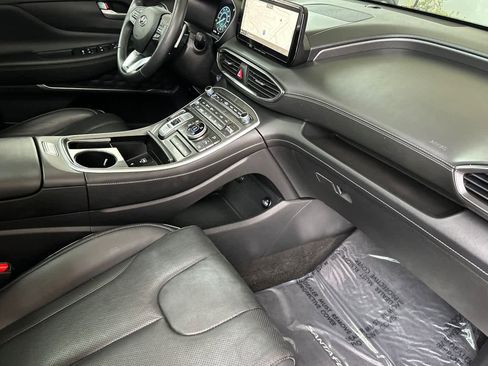 Used 2023 Hyundai Santa Fe Limited image 17