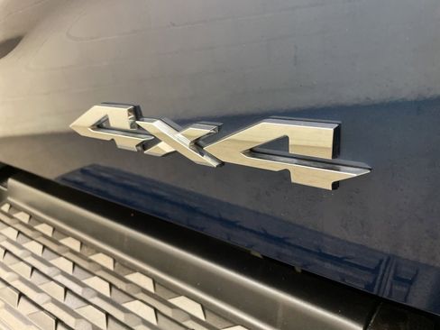 Certified 2022 RAM 3500 Limited image 29