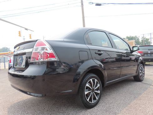 Used 2011 Chevrolet Aveo LT w/ Power and Convenience Package FWD image 23