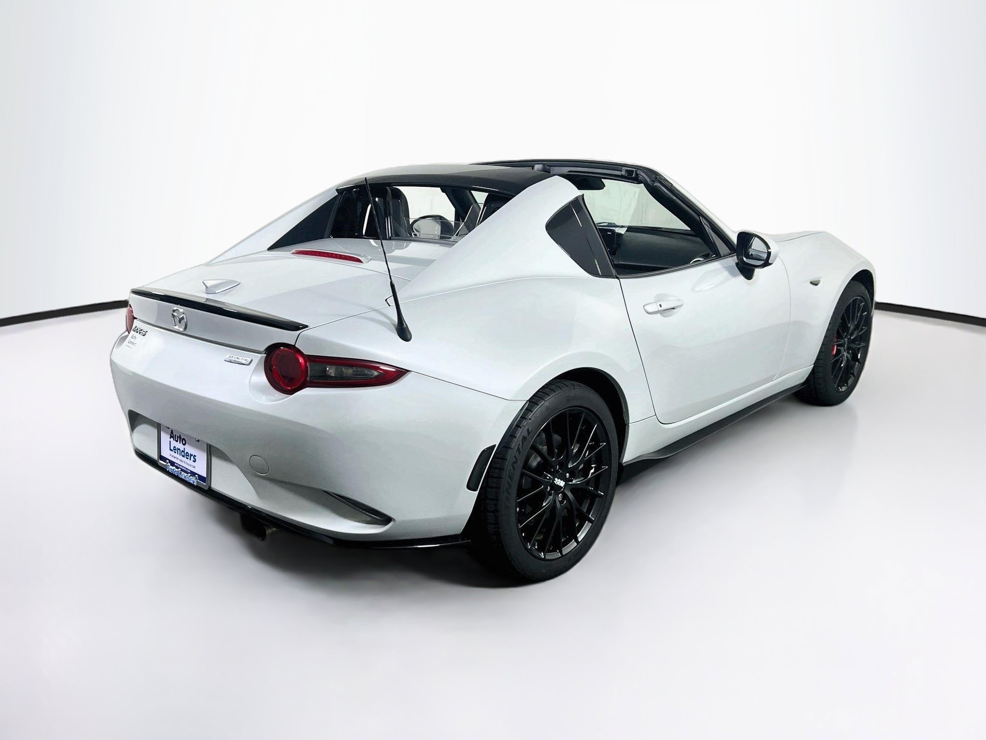 Used 2018 MAZDA MX-5 Miata RF Grand Touring w/ Appearance Package RWD image 5