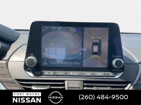 Used 2021 Nissan Altima 2.5 Platinum AWD/4WD image 17