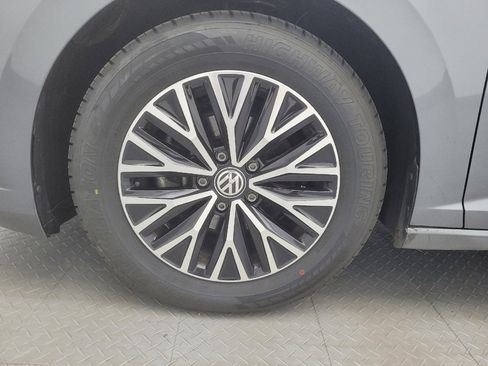Used 2021 Volkswagen Jetta SE w/ SE Cold Weather Package FWD image 31