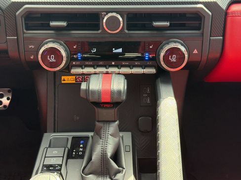 Used 2025 Toyota 4Runner TRD Pro AWD/4WD image 18